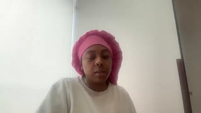 ChocolateCakeQueen online show from 7, 1, 2026