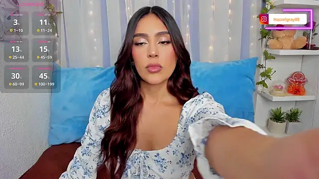 Snapshot of HazzelGray chatting on 17, 10, 2025 HazzelGray online show from 17, 10, 2025
