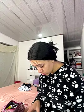 hannahb-e online show from 25, 10, 2025