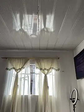 hannahb-e online show from 26, 3, 2026