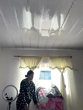 hannahb-e online show from 11, 1, 2026