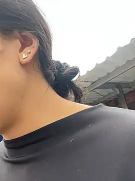 hannahb-e online show from 21, 4, 2026