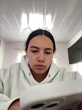 hannahb-e online show from 3, 2, 2026