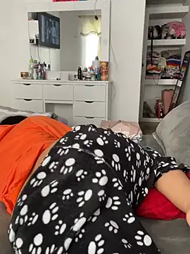 hannahb-e online show from 18, 4, 2026