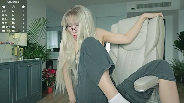 sigmasian online show from 13, 10, 2025