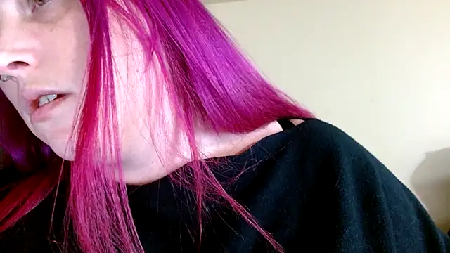 EXOTICLEXXXI online show from 18, 12, 2025