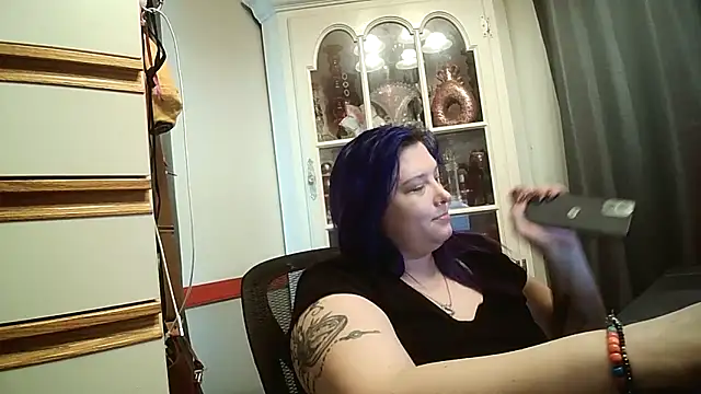 EXOTICLEXXXI online show from 7, 4, 2026