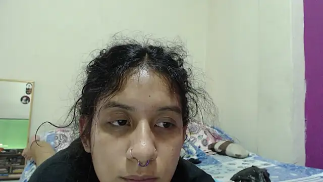 Snapshot of AlinaWoolf_ chatting on 9, 5, 2026 AlinaWoolf online show from 9, 5, 2026