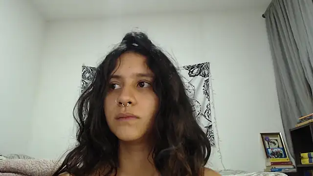 AlinaWoolf  online show from 26, 12, 2024
