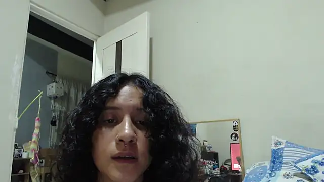 AlinaWoolf  online show from 5, 8, 2026