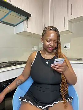 Snapshot of Jazmine-Blue chatting on 29, 7, 2026 Jazmine-Blue online show from 29, 7, 2026
