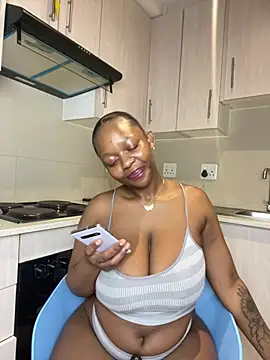 Snapshot of Jazmine-Blue chatting on 4, 7, 2026 Jazmine-Blue online show from 4, 7, 2026
