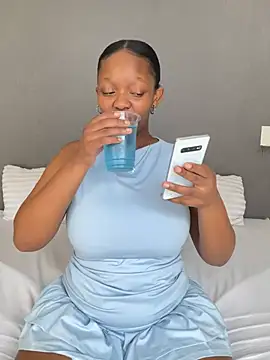 Jazmine-Blue online show from 16, 4, 2026