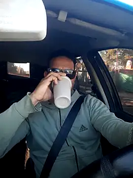 Snapshot of hecwil8 chatting on 23, 9, 2025 hecwil8 online show from 23, 9, 2025