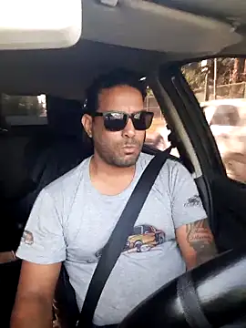 hecwil8 online show from 2, 12, 2025