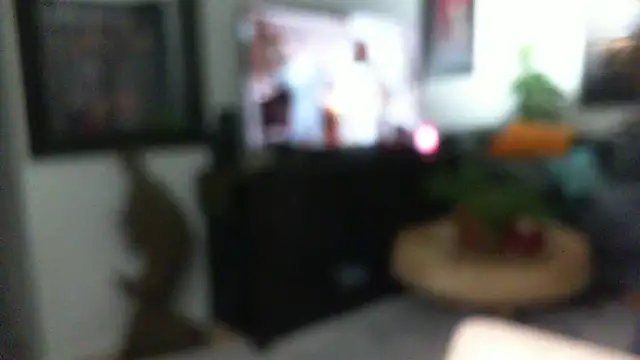 Snapshot of CeceilaMoon chatting on 15, 11, 2025 CeceilaMoon online show from 15, 11, 2025