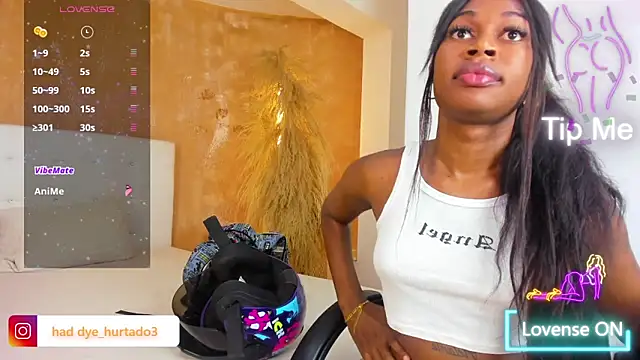 shenielxx online show from 7, 3, 2026