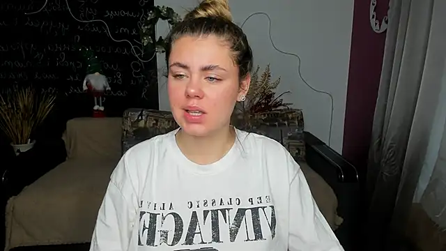 IsabellaBler online show from 15, 12, 2025