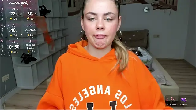 IsabellaBler online show from 24, 10, 2025