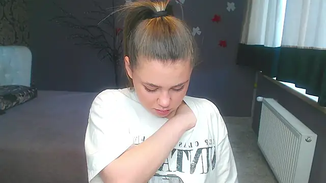 IsabellaBler online show from 29, 3, 2026