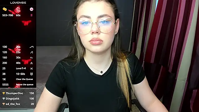 IsabellaBler online show from 6, 3, 2025