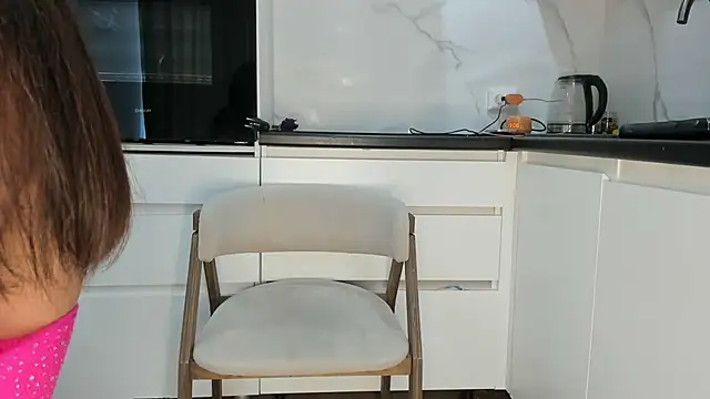 Snapshot of JennyRosh chatting on 21, 4, 2026 JennyRosh online show from 21, 4, 2026
