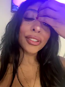 Snapshot of canela_10 chatting on 24, 9, 2025 canela 10 online show from 24, 9, 2025