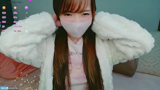 Snapshot of AKANE-- chatting on 4, 12, 2025 AKANE-- online show from 4, 12, 2025