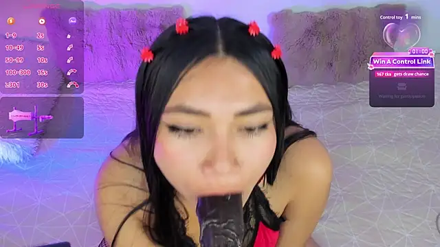 pauline golden1 online show from 25, 6, 2026