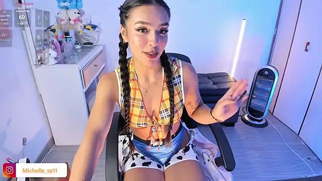 Snapshot of Michelle_se chatting on 11, 10, 2025 Michelle se online show from 11, 10, 2025