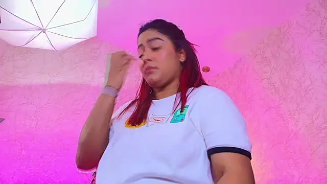 NicolleTaylor online show from 28, 2, 2026