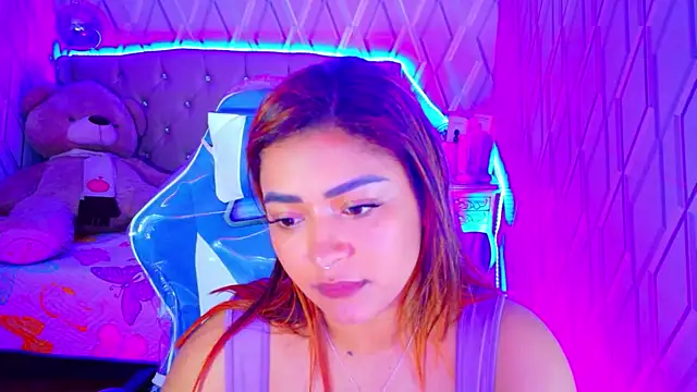 NicolleTaylor online show from 18, 10, 2025