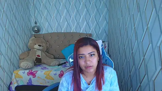 NicolleTaylor online show from 25, 10, 2025