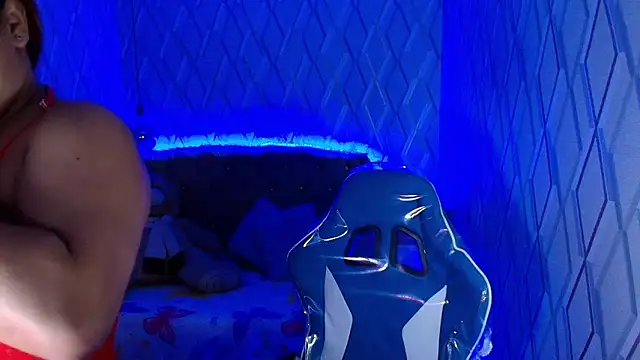 NicolleTaylor online show from 24, 11, 2025