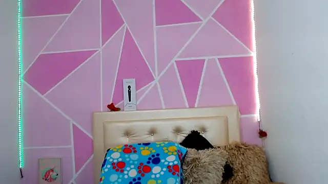 Snapshot of AngeDrty chatting on 1, 10, 2025 AngeDrty online show from 1, 10, 2025