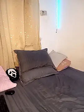 Isabella Du online show from 21, 10, 2025