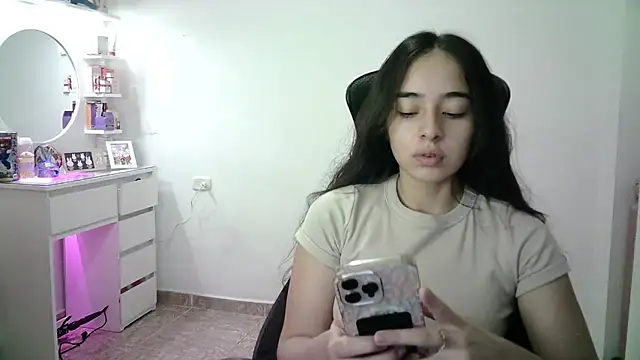 Snapshot of aineangeel chatting on 25, 5, 2026 aineangeel online show from 25, 5, 2026