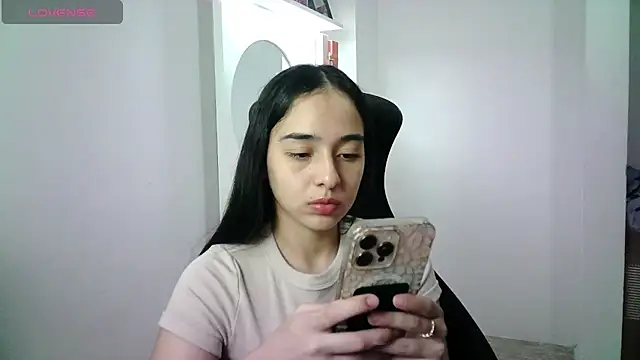 Snapshot of aineangeel chatting on 15, 6, 2026 aineangeel online show from 15, 6, 2026