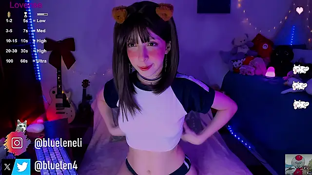 Snapshot of bluelen chatting on 22, 2, 2025 bluelen online show from 22, 2, 2025