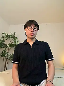 Snapshot of SrLuis18 chatting on 23, 5, 2026 SrLuis18 online show from 23, 5, 2026