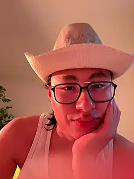 SrLuis18 online show from 7, 11, 2025