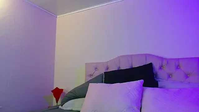 megan lover online show from 17, 7, 2026