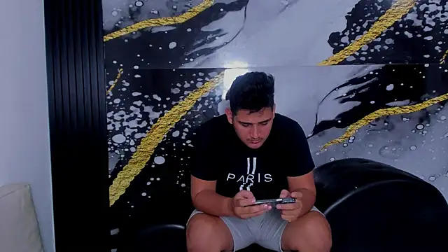 Snapshot of sweethot___ chatting on 7, 10, 2025 sweethot online show from 7, 10, 2025