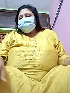 Snapshot of kunjan789 chatting on 17, 1, 2025 kunjan789 online show from 17, 1, 2025