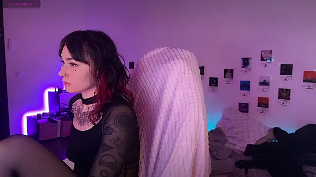 deadlysweet online show from 23, 2, 2026