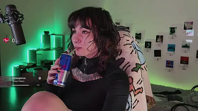 deadlysweet online show from 7, 11, 2025