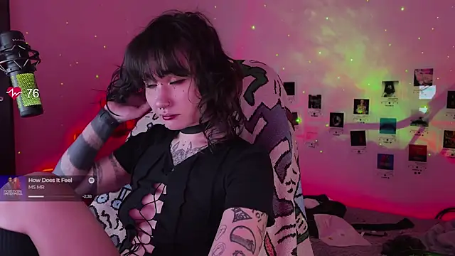 deadlysweet online show from 6, 11, 2025