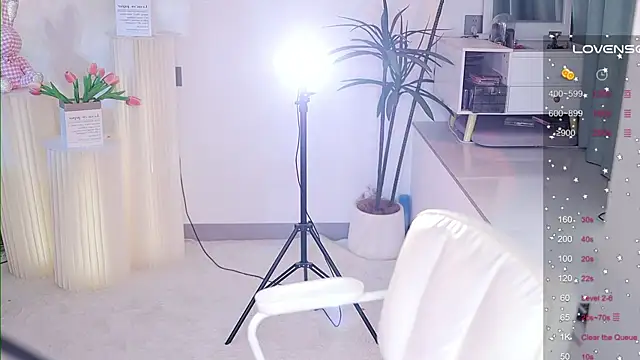LoveJay520 online show from 3, 2, 2025