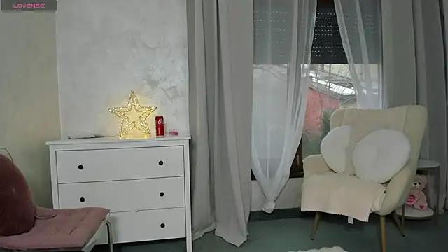 Selena Reeves online show from 28, 2, 2026