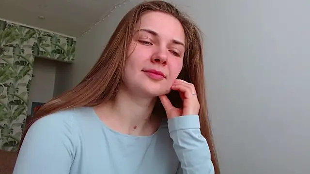 Olivia shine online show from 28, 2, 2025